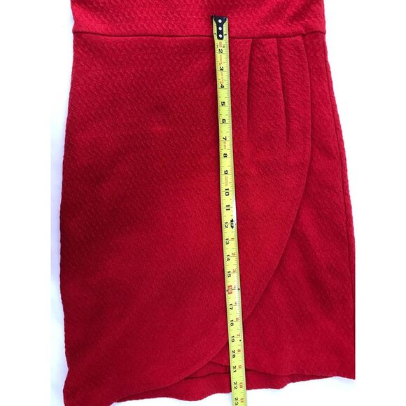 Anthropologie Maeve Red Splitshade Tulip Hem Dress Cap Sleeve V-neck Size Medium - Picture 12 of 12